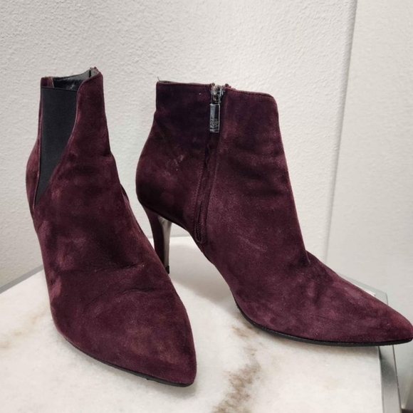 Navy Boot. Color: Marron. Made in Italy. Size 8. - Picture 2 of 4